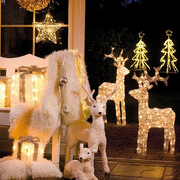 Lumineo LED Acrylic Reindeer - 120cm 4 Lumineo LED Acrylic Reindeer - 120cm - Image 2