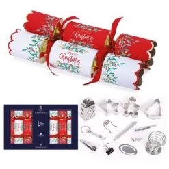 Tom Smith Box Of 8 14" Traditional Deluxe Crackers (FSC)