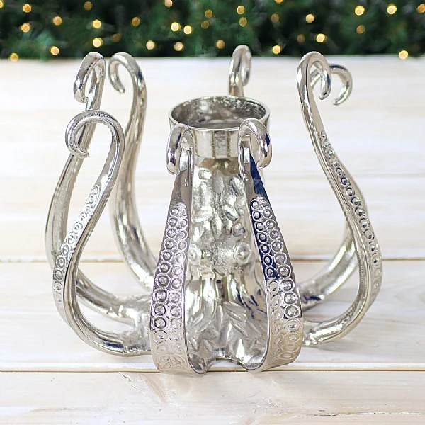 Aluminium Octopus Candle Holder 4 Aluminium Octopus Candle Holder - Image 2