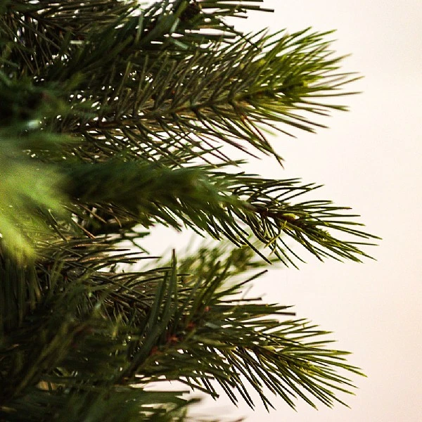 3ft Kensington Fir Artificial Christmas Tree 5 3ft Kensington Fir Artificial Christmas Tree - Image 3