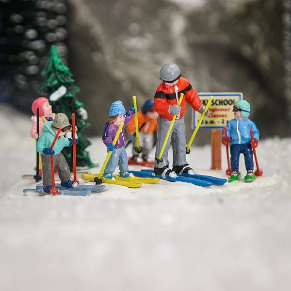 Lemax Ski School 4 Lemax Ski School - Image 2